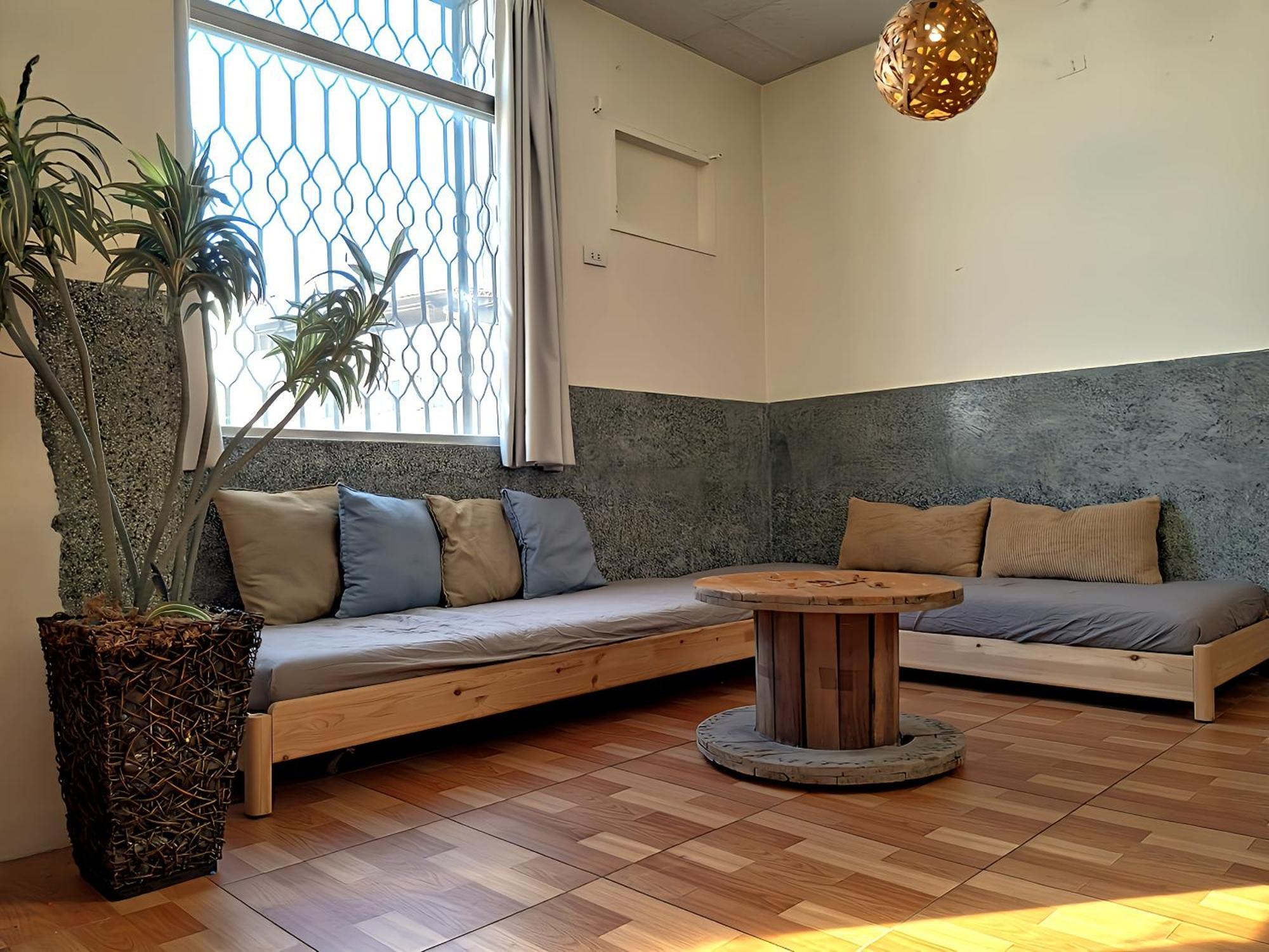 立秝禾 每層獨房 Villa為三樓以上全包層 亦可全包棟 Tainan Exterior foto